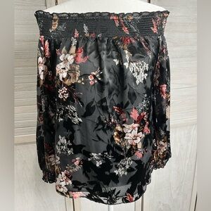 WHBM szS Long Sleeve off shoulder Velvet Silk LS Blouse